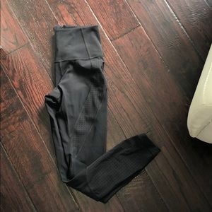 LULULEMON Mesh/Cut-out Black Leggings
